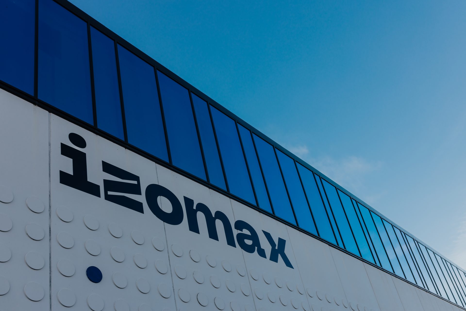 https://staging-izomaxcom.grensesnitt.cloud/wp-content/uploads/2023/02/Izomax-bedriftsfoto-av-Rune-Havn-207-scaled.jpg